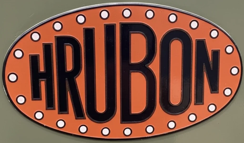 Logo de la marque Hrubon, ne peut être utilisé pour les Jeep Dallas, la marque étant vendue.